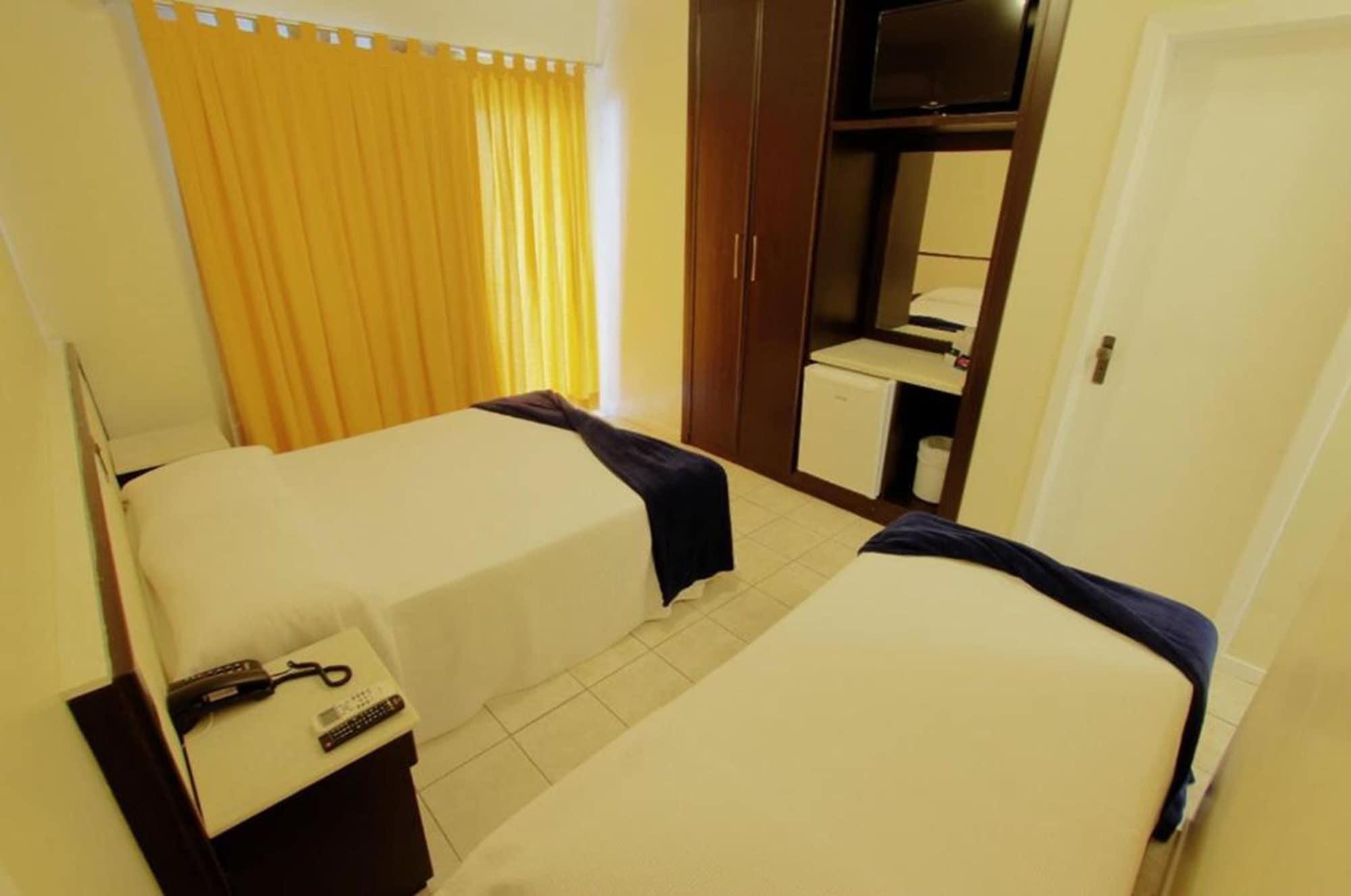 Hotel Atlantico Bombinhas Εξωτερικό φωτογραφία